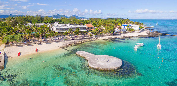 Le Peninsula Bay Beach Resort & Spa